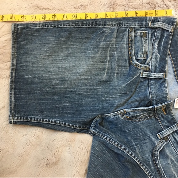 EUC Silver Jeans Lexi Shorts Sz 30 - Picture 6 of 8